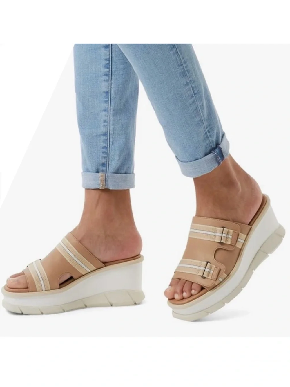 SOREL Joanie lll Wedge Slide size  8.5 Excellent Pre-Owned Condition GORGEOUS!